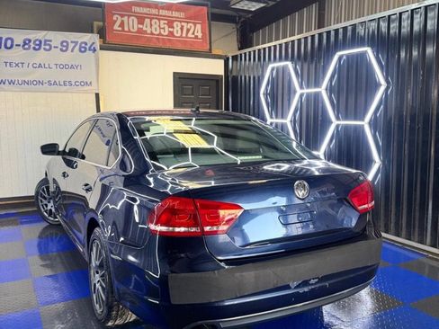 Used 2013 Volkswagen Passat 2.5 SE FWD image 20