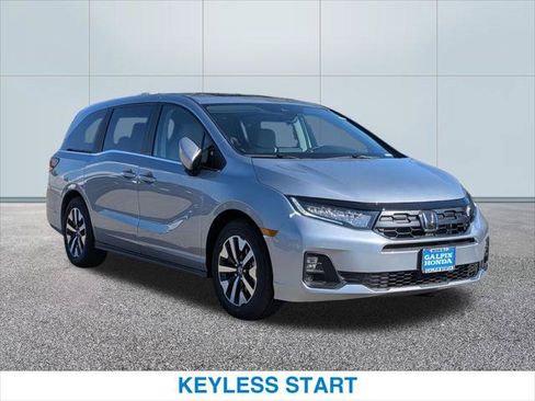 New 2026 Honda Odyssey EX-L image 4
