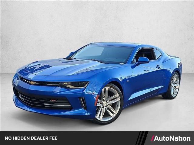 Used 2018 Chevrolet Camaro LT RWD image 1