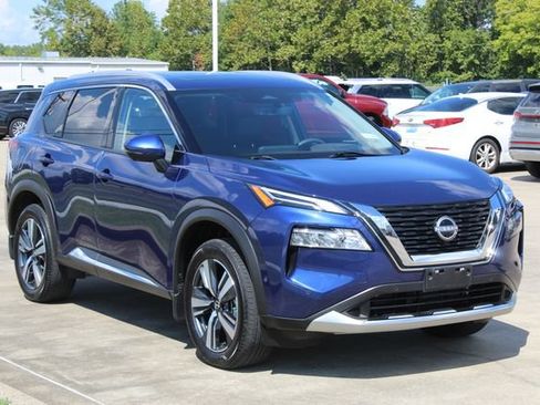 Used 2023 Nissan Rogue Platinum w/ Platinum Premium Package AWD/4WD image 7