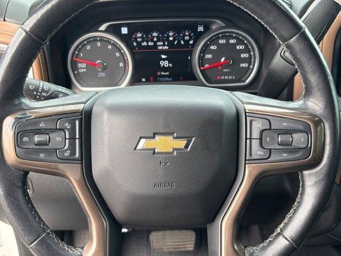Used 2019 Chevrolet Silverado 1500 High Country w/ Technology Package image 26