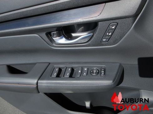 Used 2025 Honda CR-V Sport-L image 26