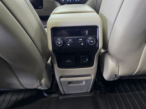 Used 2019 GMC Acadia Denali w/ Technology Package image 37