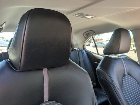 Used 2024 Toyota Camry SE FWD image 3
