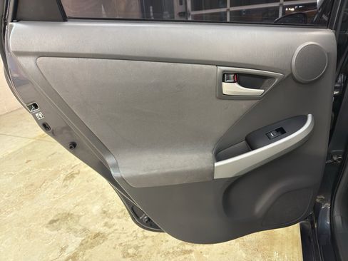 Used 2011 Toyota Prius Three image 27