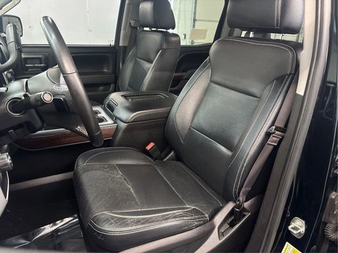 Used 2017 GMC Sierra 1500 SLE w/ SLE Value Package image 13