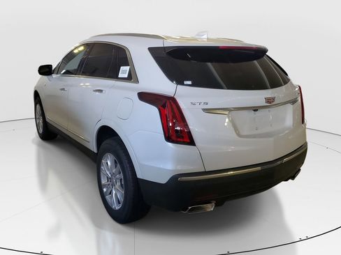 New 2025 Cadillac XT5 Luxury image 4