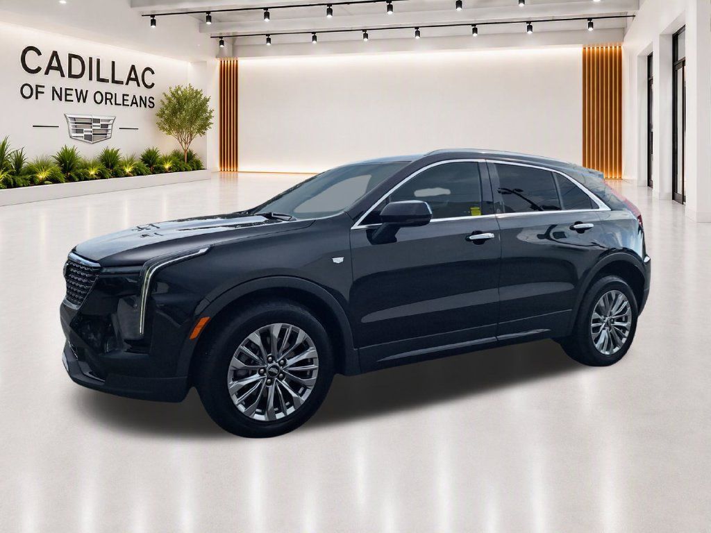 Used 2024 Cadillac XT4 Premium Luxury AWD/4WD image 8