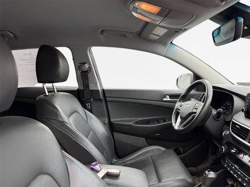 Used 2021 Hyundai Tucson Limited image 22