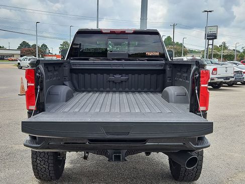 Used 2025 Chevrolet Silverado 2500 LTZ w/ Trail Boss Package AWD/4WD image 33