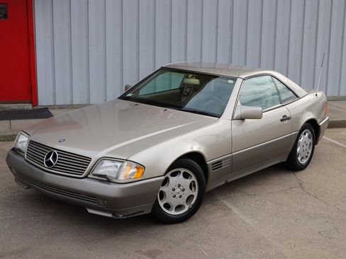 Used 1995 Mercedes-Benz SL 320 image 4