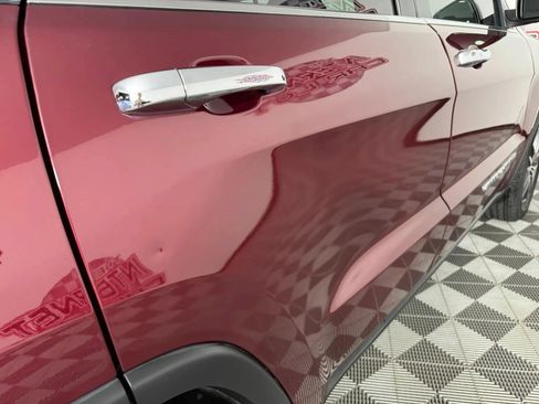 Used 2021 Jeep Grand Cherokee Limited w/ Premium Lighting Group AWD/4WD image 31