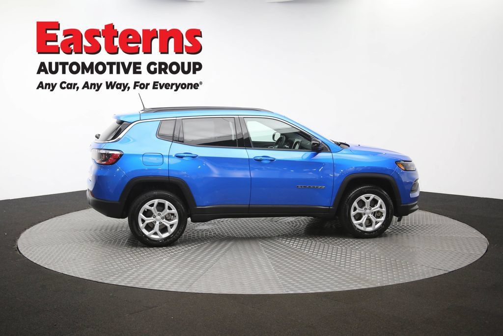 Used 2024 Jeep Compass Latitude AWD/4WD image 44