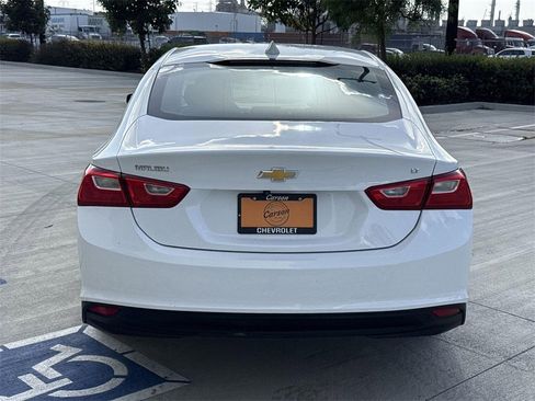 Used 2023 Chevrolet Malibu LT image 4