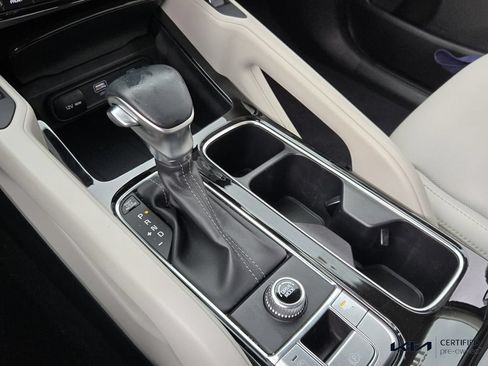 Certified 2024 Kia Telluride S FWD image 24