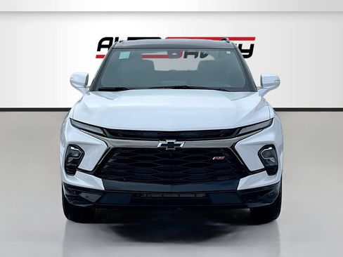 Used 2024 Chevrolet Blazer RS w/ Driver Confidence II Package AWD/4WD image 2