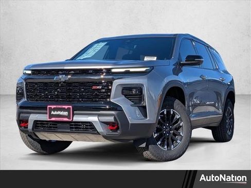 New 2026 Chevrolet Traverse Z71 w/ Enhanced Driving Package image 1