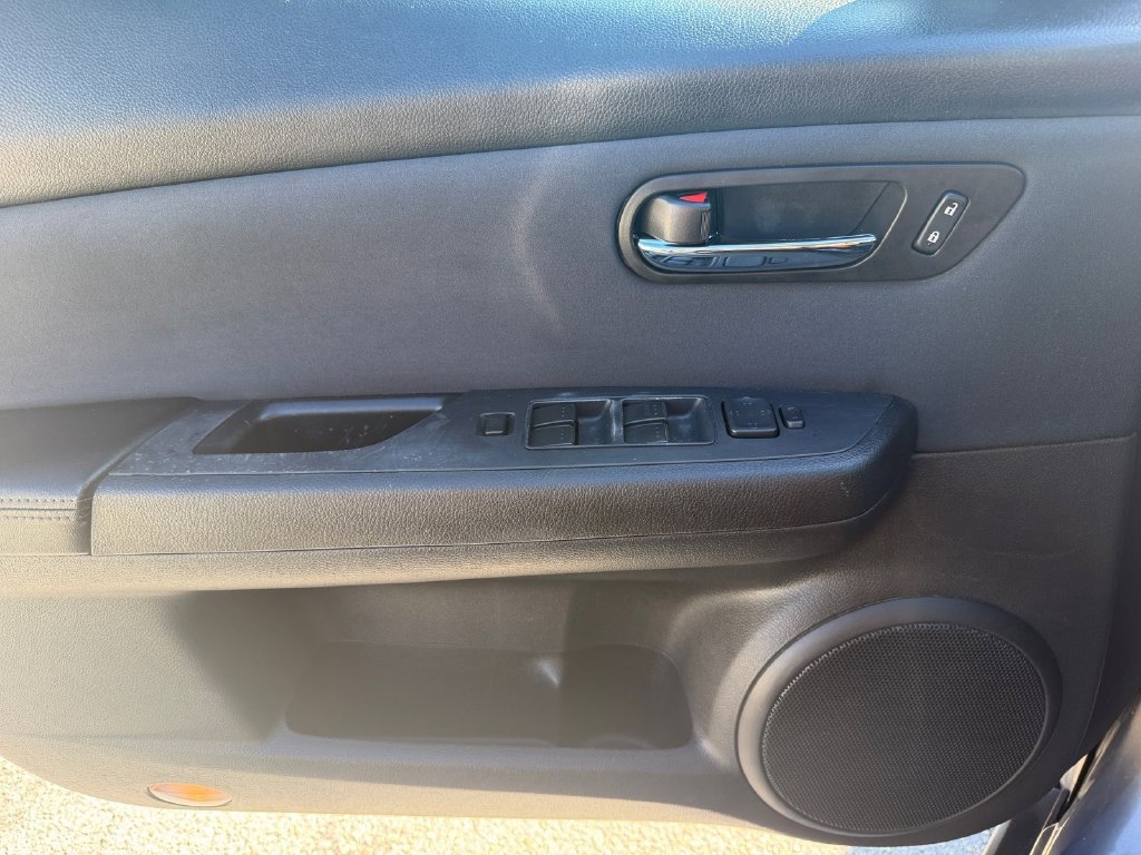 Used 2011 MAZDA MAZDA6 i Touring FWD image 29