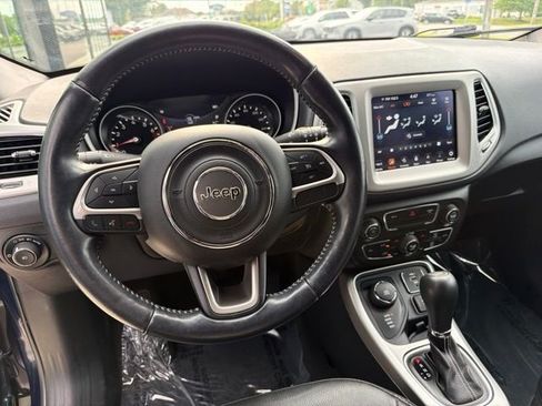 Used 2021 Jeep Compass Latitude AWD/4WD image 18