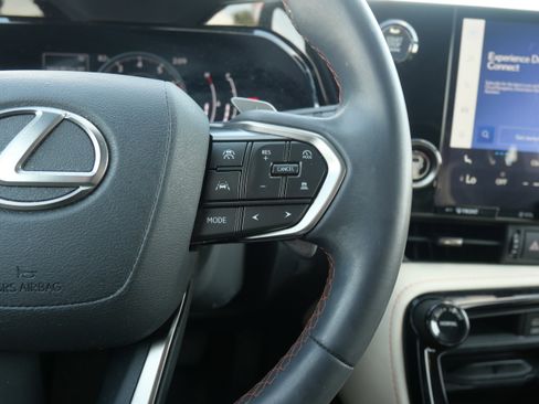 Used 2024 Lexus NX 350 NX 350 Premium image 23