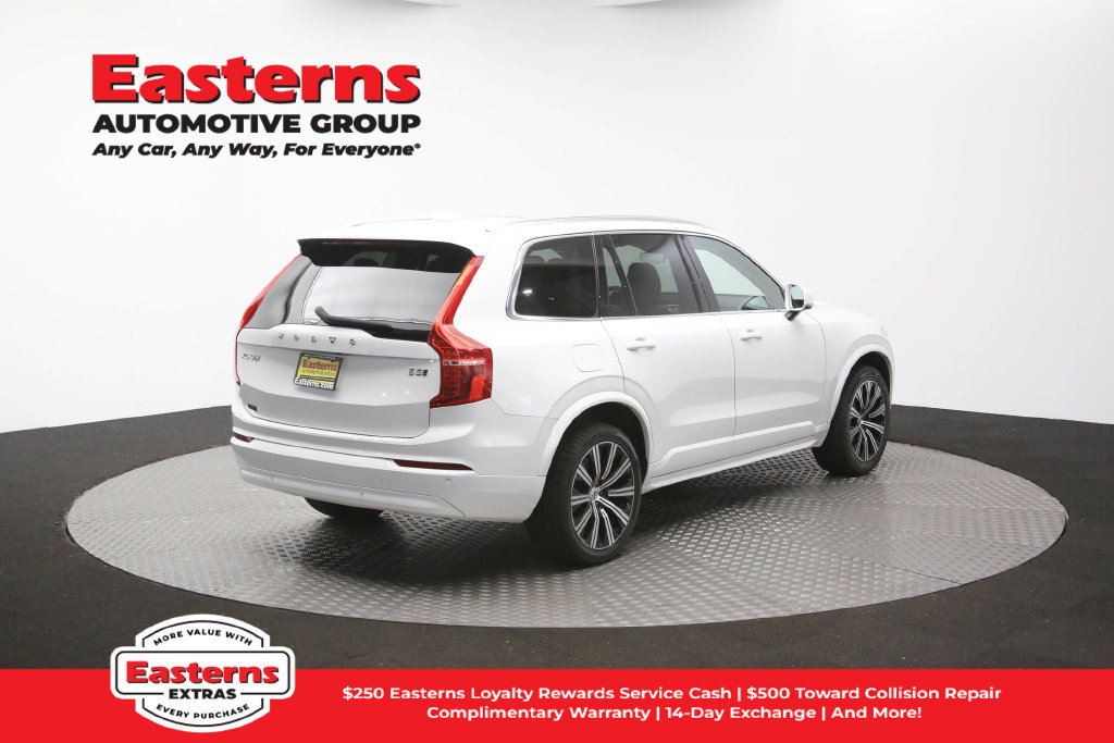 Used 2023 Volvo XC90 B5 Core AWD/4WD image 41