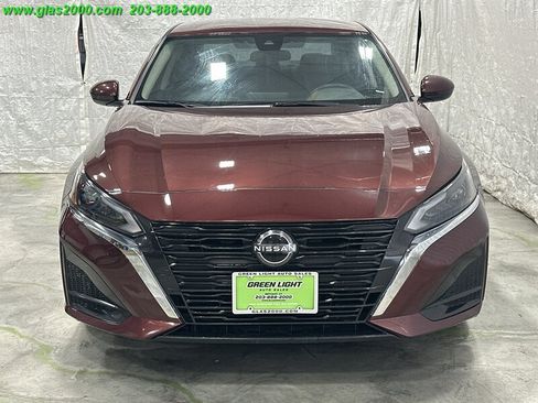 Used 2023 Nissan Altima 2.5 SV AWD/4WD image 19