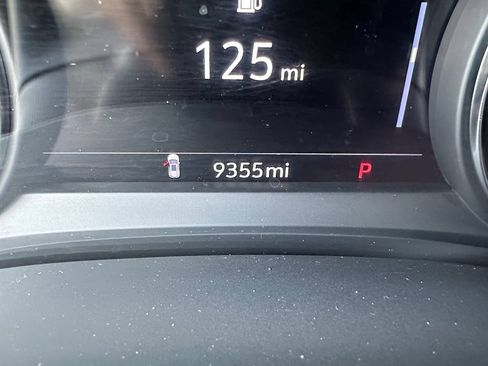 Used 2023 Cadillac XT5 Premium Luxury w/ Technology Package AWD/4WD image 19