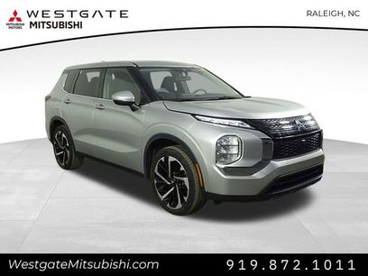 Used 2022 Mitsubishi Outlander ES