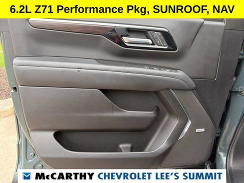 Used 2025 Chevrolet Tahoe Z71 w/ Z71 Off-Road Package AWD/4WD image 46