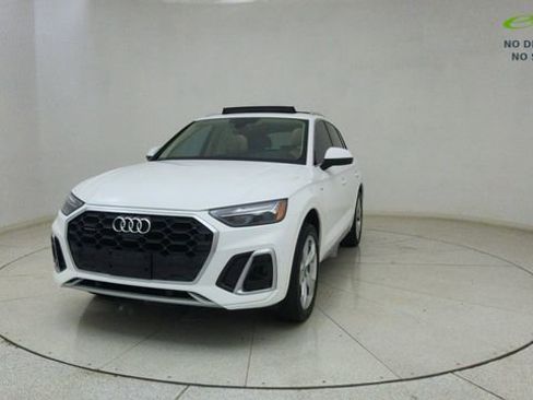 Used 2022 Audi Q5 2.0T Premium Plus w/ Premium Plus Package AWD/4WD image 64