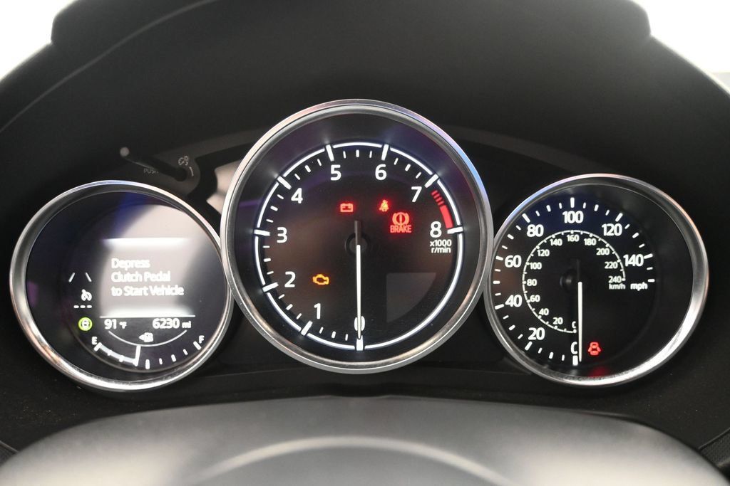 Used 2025 MAZDA MX-5 Miata Club RWD image 14