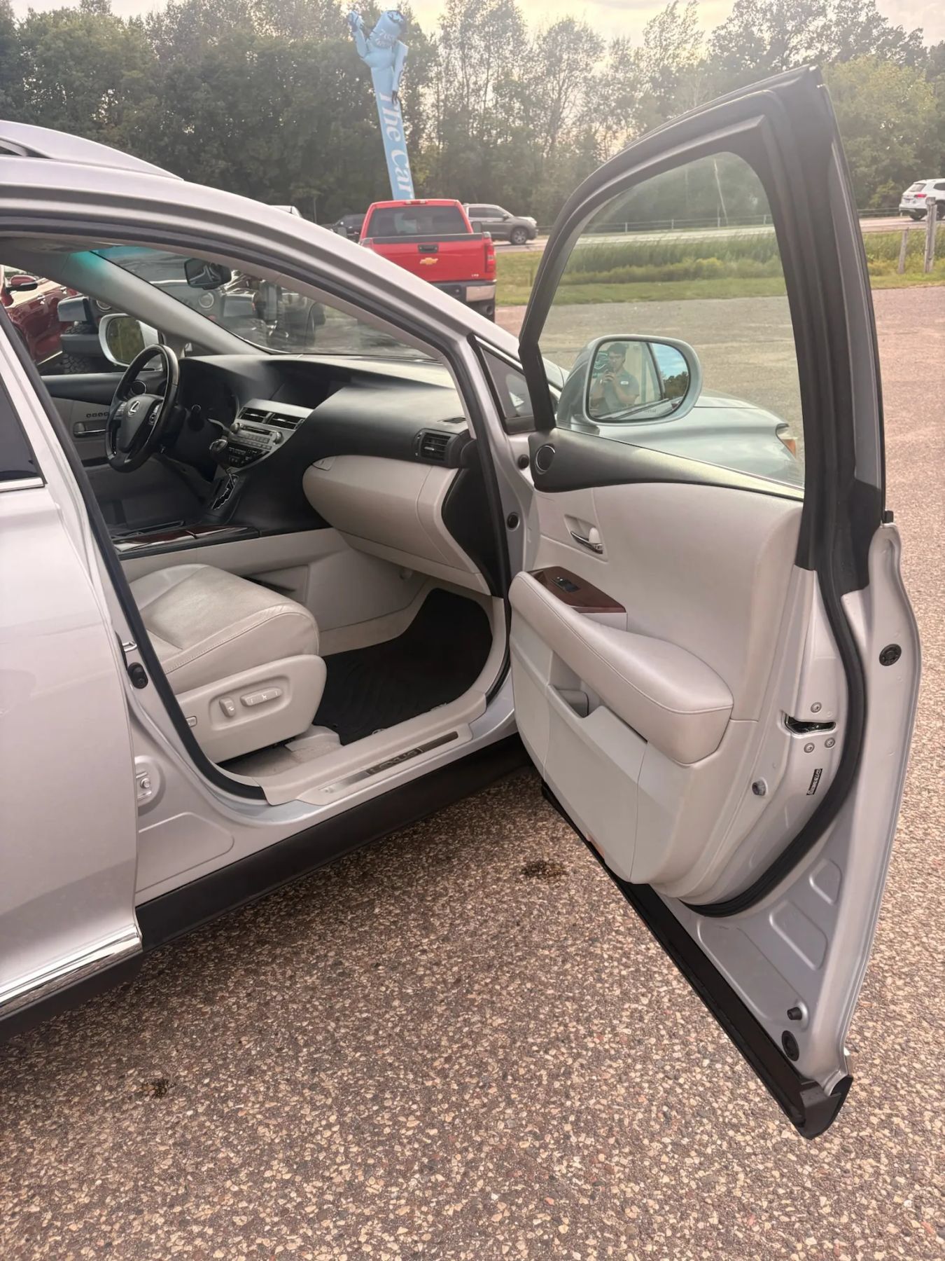 Used 2011 Lexus RX 350 AWD w/ Premium Pkg image 29