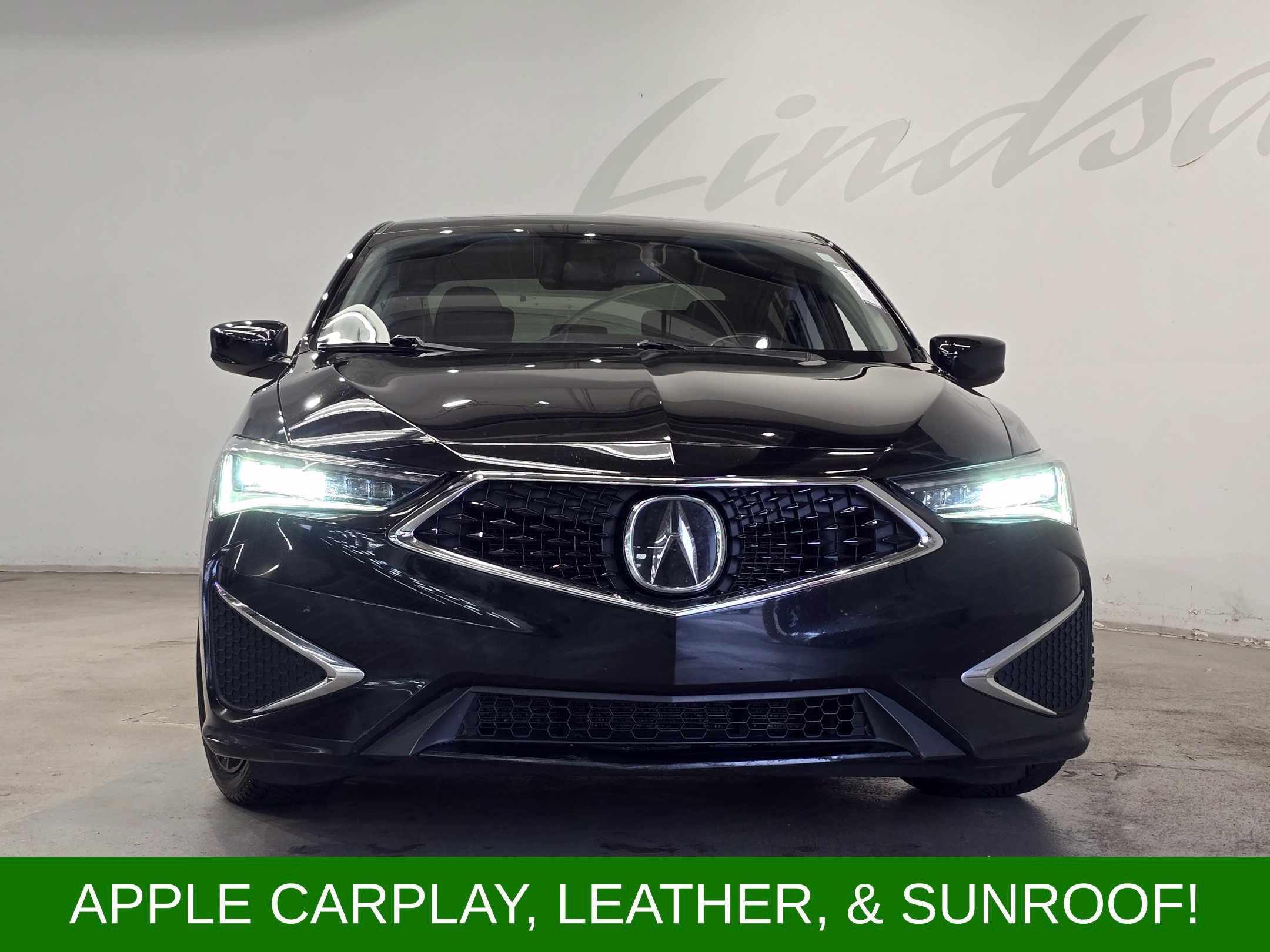 Used 2019 Acura ILX w/ Premium Package FWD image 2
