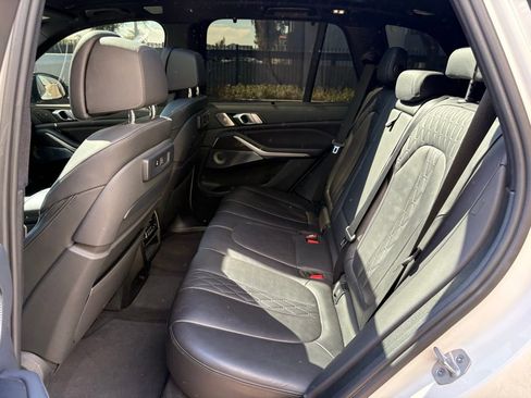 Used 2021 BMW X5 M50i w/ Executive Package image 12