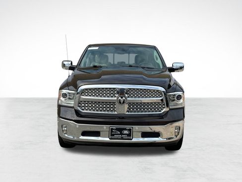 Used 2016 RAM 1500 Laramie w/ Convenience Group image 6