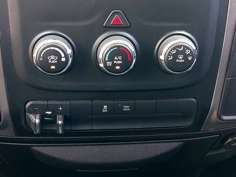 Used 2019 RAM 1500 Tradesman w/ Chrome Plus Package RWD image 15