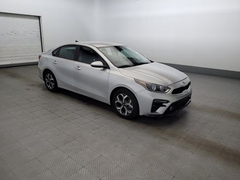 Used 2021 Kia Forte LXS FWD image 11