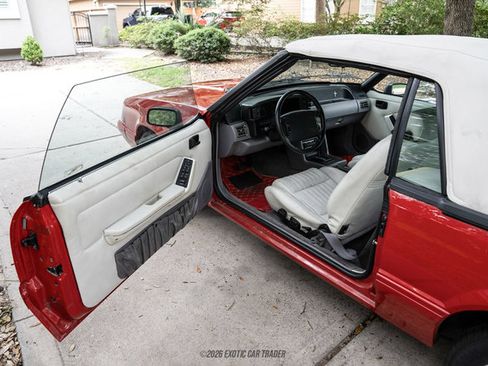 Used 1993 Ford Mustang LX RWD image 71