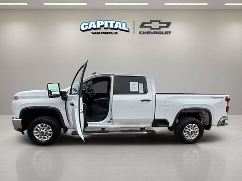 Used 2023 Chevrolet Silverado 2500 W/T w/ WT Convenience Package image 13