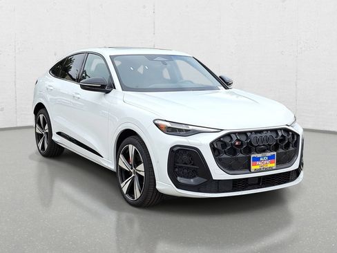 New 2026 Audi SQ5 Premium Plus AWD/4WD image 3