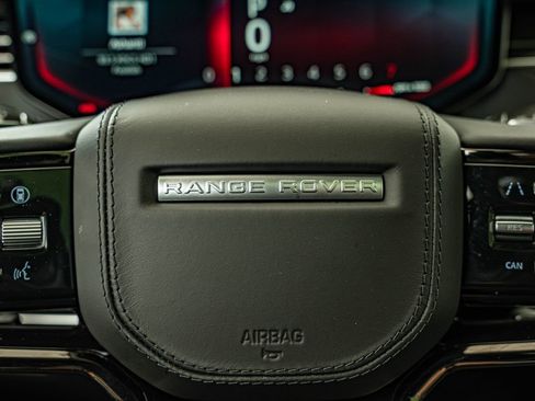 Used 2024 Land Rover Range Rover Sport Dynamic SE image 21