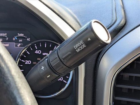 Used 2020 Ford F250 Lariat image 7