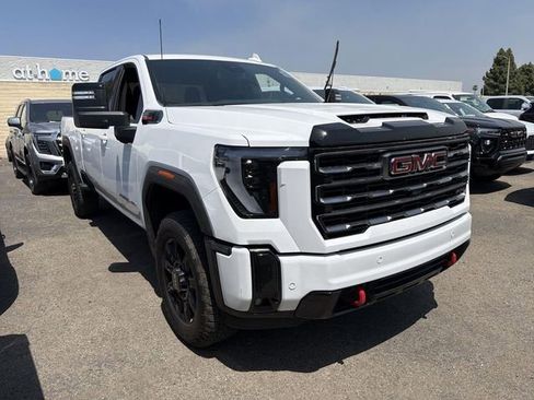 Used 2025 GMC Sierra 2500 AT4 AWD/4WD image 1
