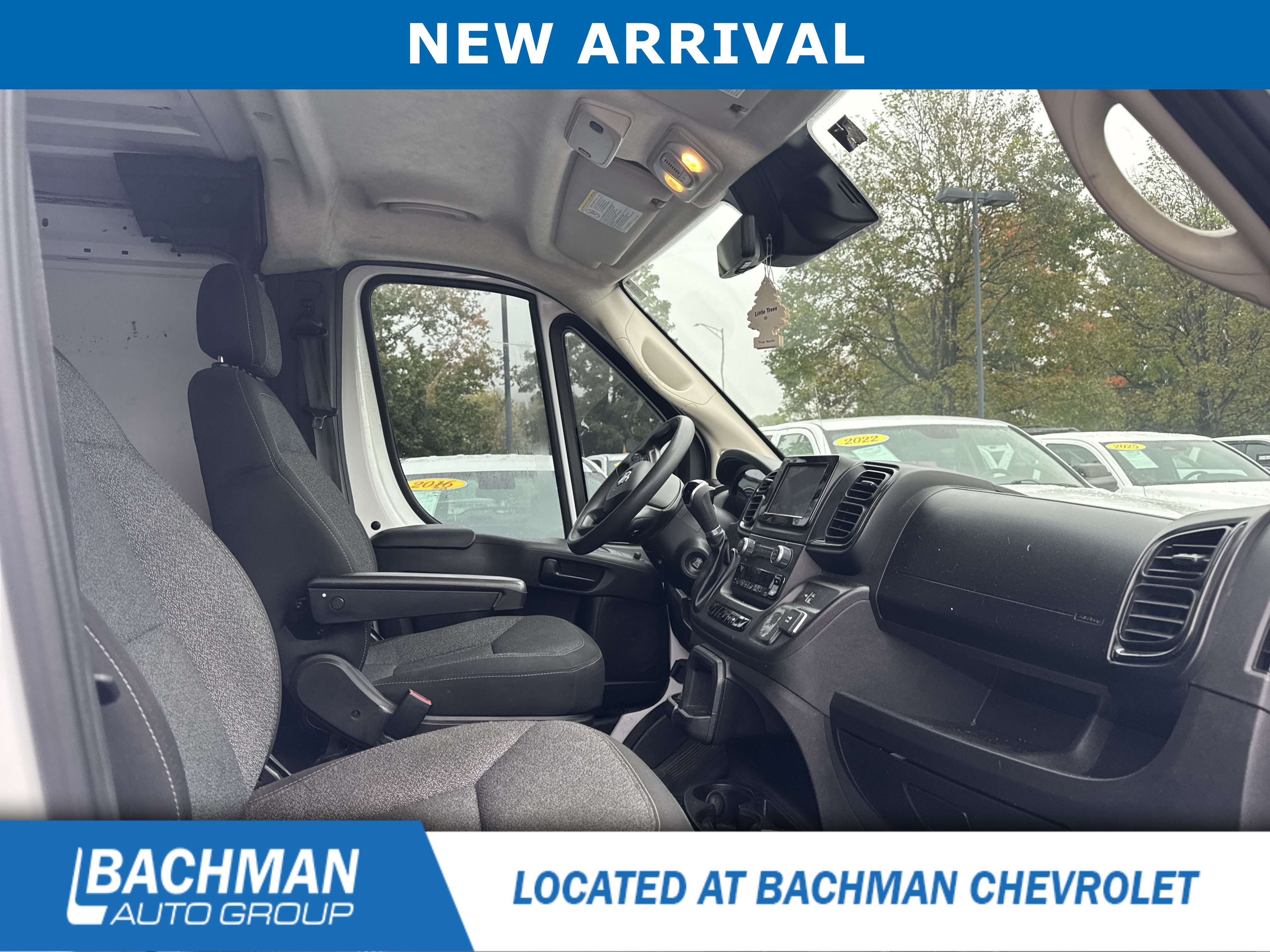 Used 2023 RAM ProMaster 1500 w/ Driver Convenience Group FWD image 11