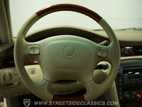 Used 1998 Cadillac Seville STS w/ Heated Seats Pkg image 37