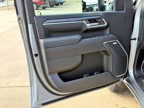 New 2026 Chevrolet Silverado 2500 LTZ w/ LTZ Premium Package image 14