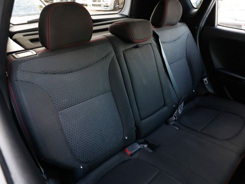 Used 2018 Kia Soul + image 17