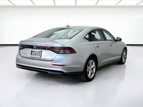 Used 2024 Honda Accord LX image 4