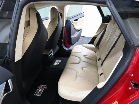 Used 2017 Tesla Model S 90D image 19