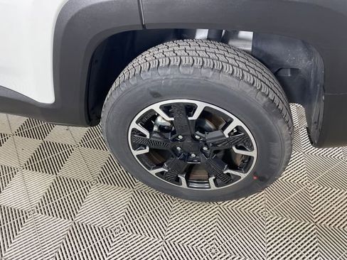 Used 2023 Jeep Renegade Trailhawk w/ Sun/Sound Group AWD/4WD image 23